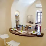 Azalea Cave Villa