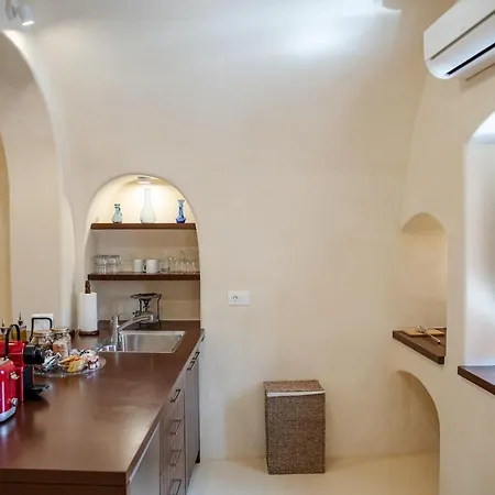 Azalea Cave Villa